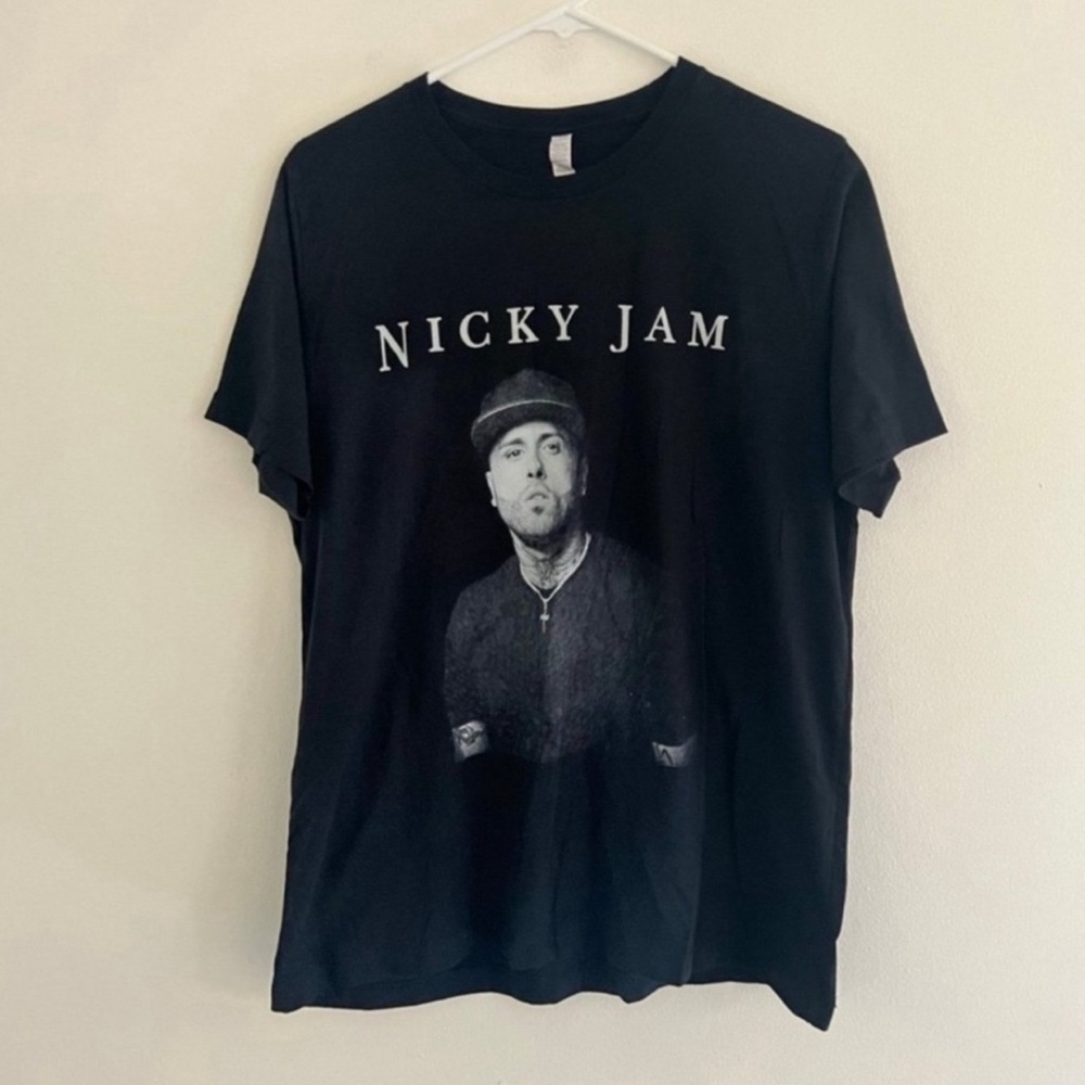 Nicky Jam 2019 Intimo Tour Tee Large